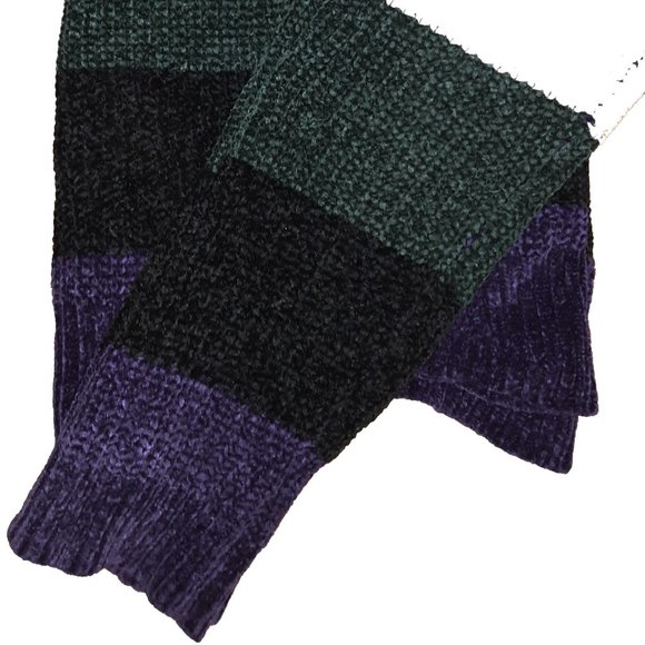 Luv Lane Cropped Sweater - Picture 4 of 4